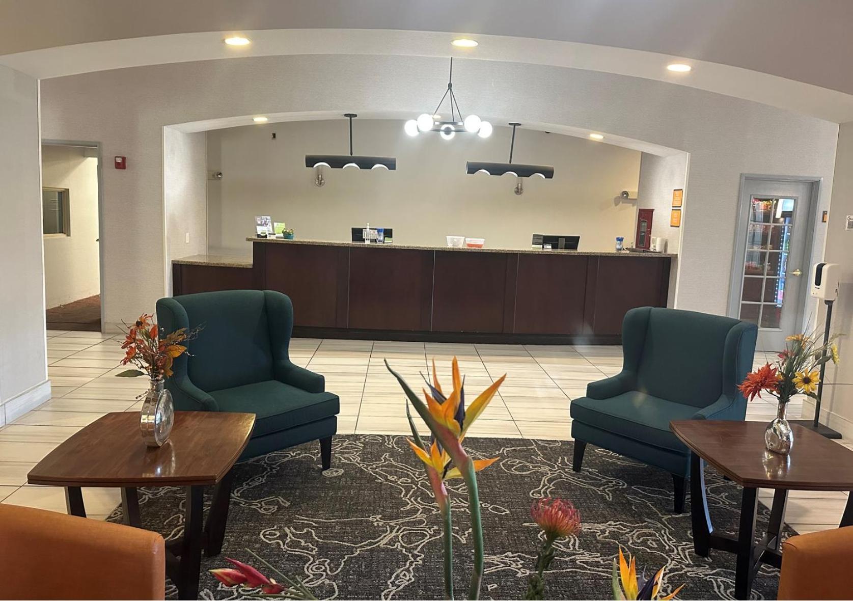 La Quinta Inn & Suites By Wyndham Albuquerque Midtown Bagian luar foto